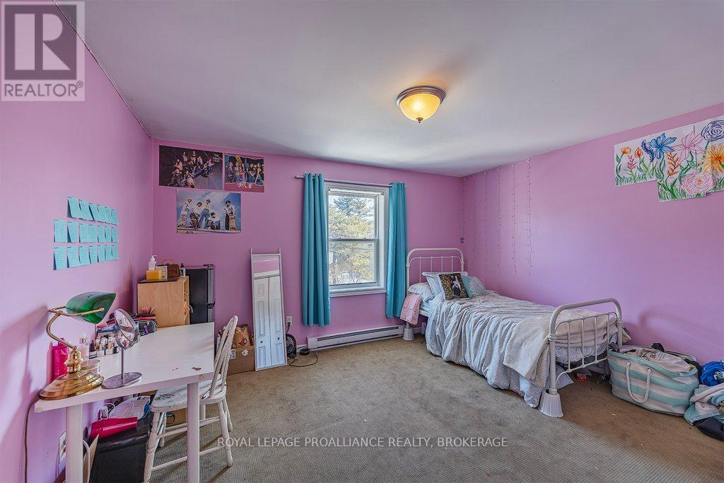28 Pembroke Street, Kingston, Ontario  K7L 4N5 - Photo 33 - X12018001