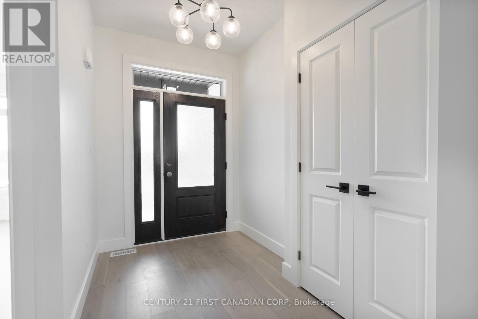 Property at 331 THORN DRIVE image 4
