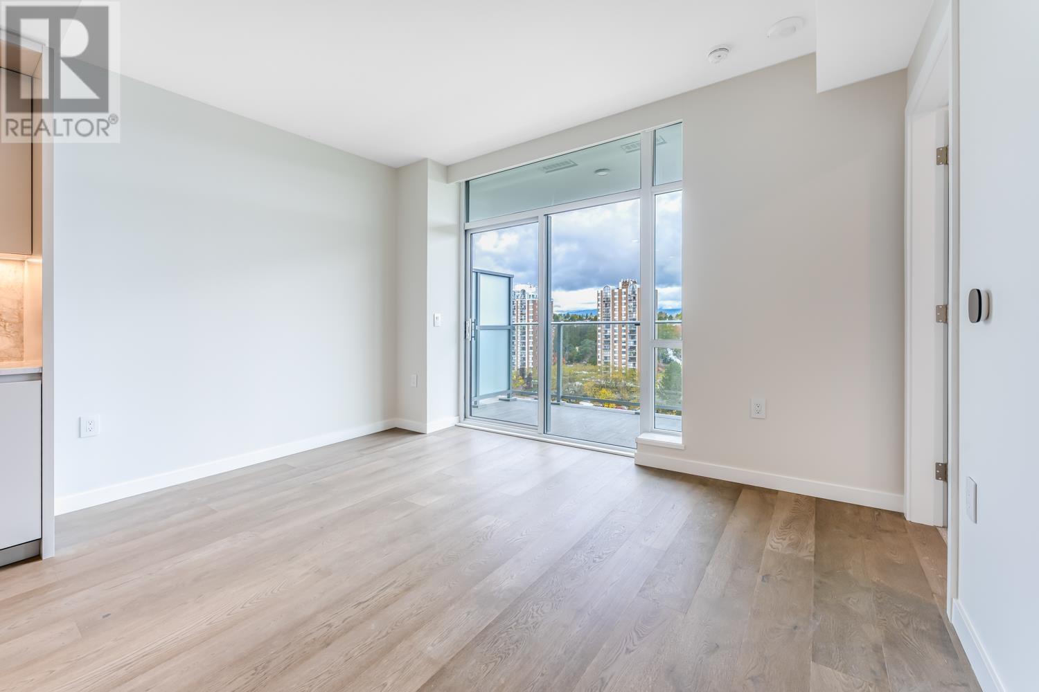 1302 7433 Cambie Street, Vancouver, British Columbia  V6P 0J8 - Photo 3 - R2977674