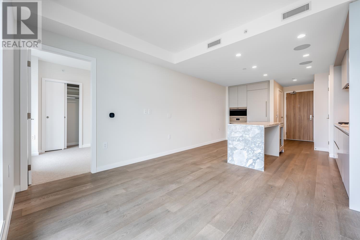 1302 7433 Cambie Street, Vancouver, British Columbia  V6P 0J8 - Photo 4 - R2977674