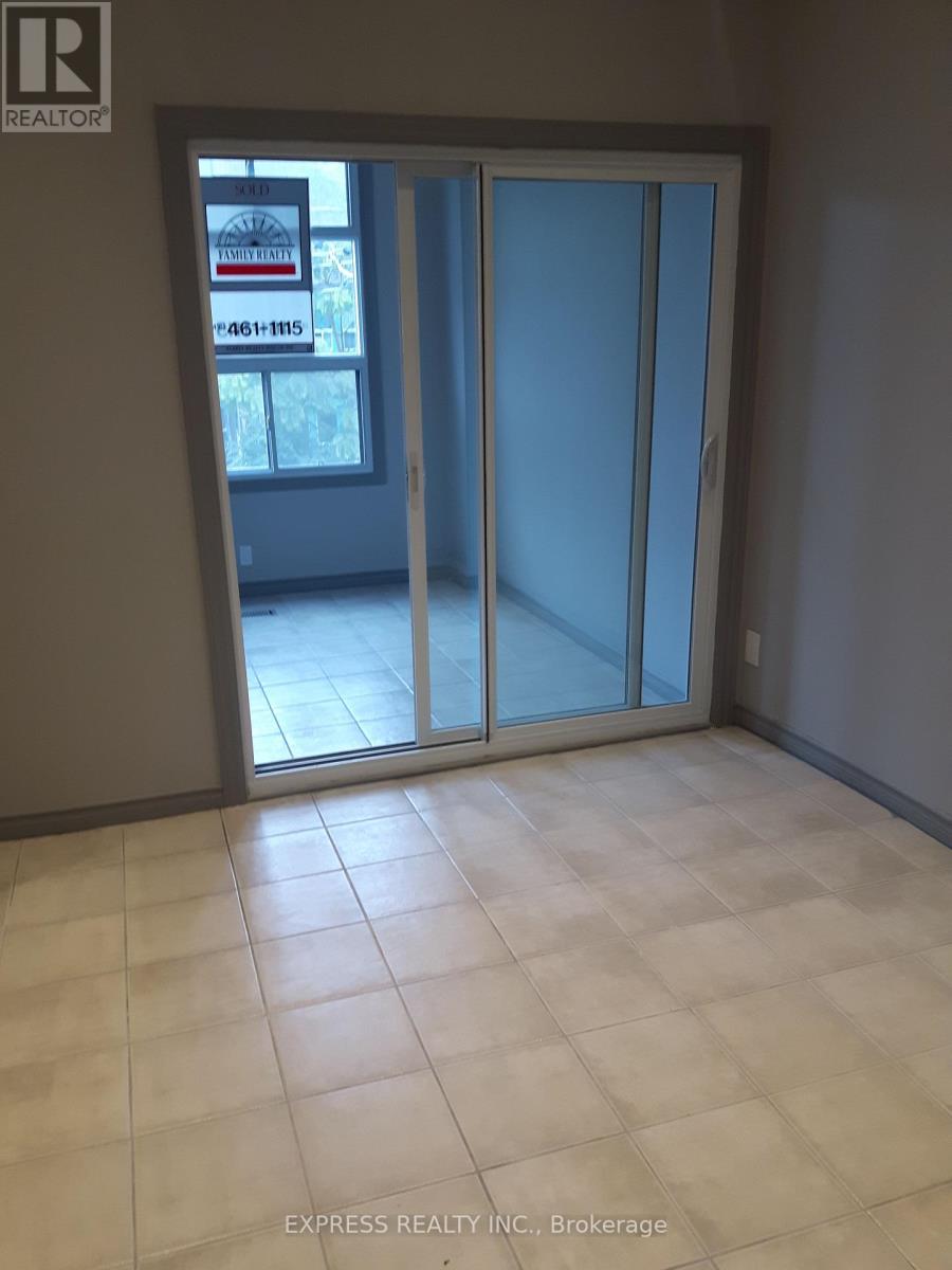 Upper - 304 Broadview Avenue E, Toronto (South Riverdale), Ontario  M4M 2G9 - Photo 3 - E12018221