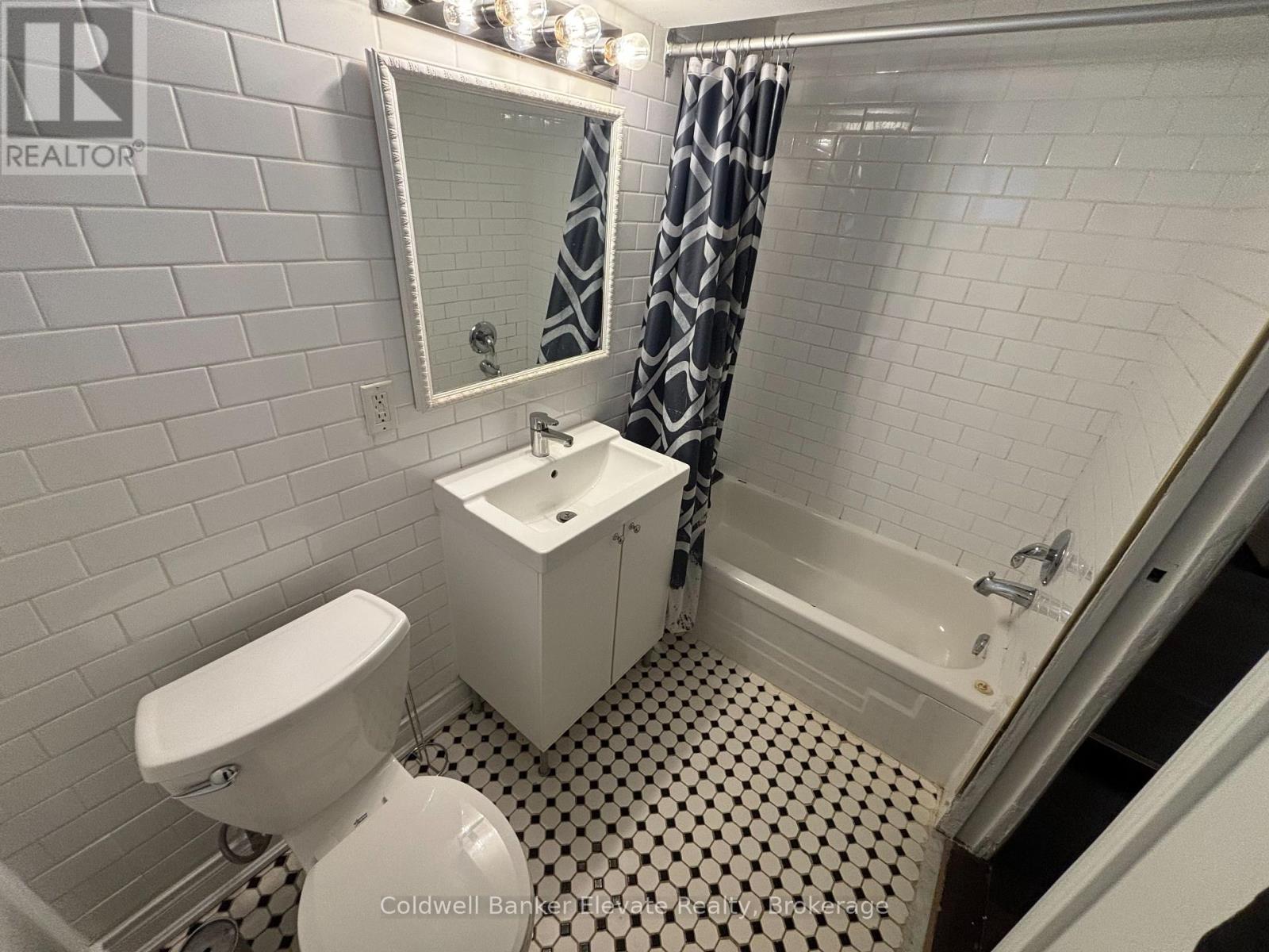 4 - 136 Argyle Street, Toronto, Ontario  M6J 1N9 - Photo 12 - C11945127