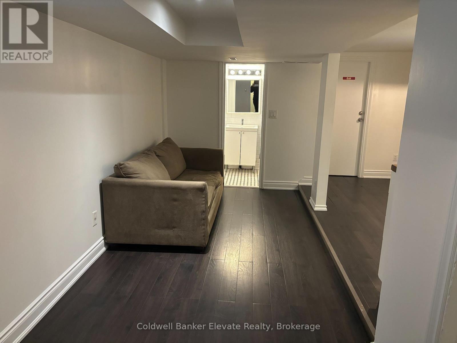 4 - 136 Argyle Street, Toronto, Ontario  M6J 1N9 - Photo 5 - C11945127