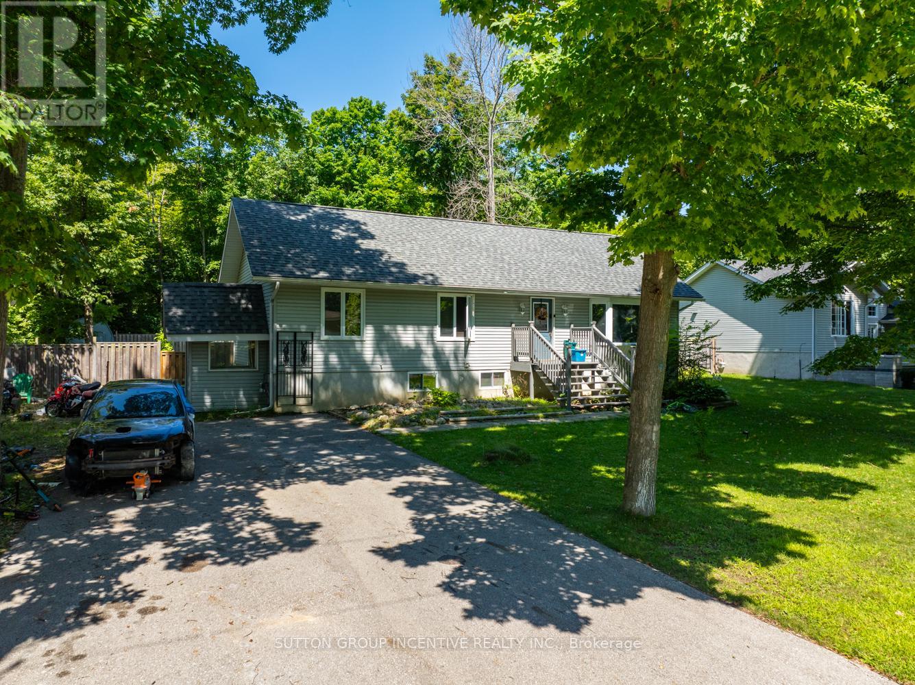 Property at 37 ST. LAURENT BOULEVARD image 1