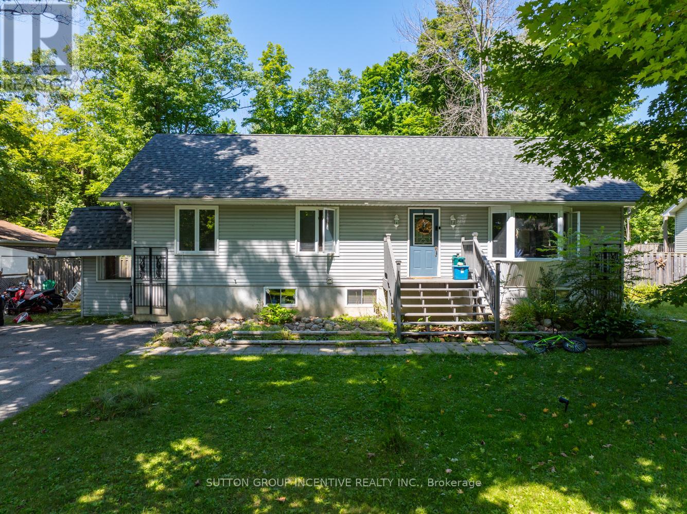 Property at 37 ST. LAURENT BOULEVARD image 2