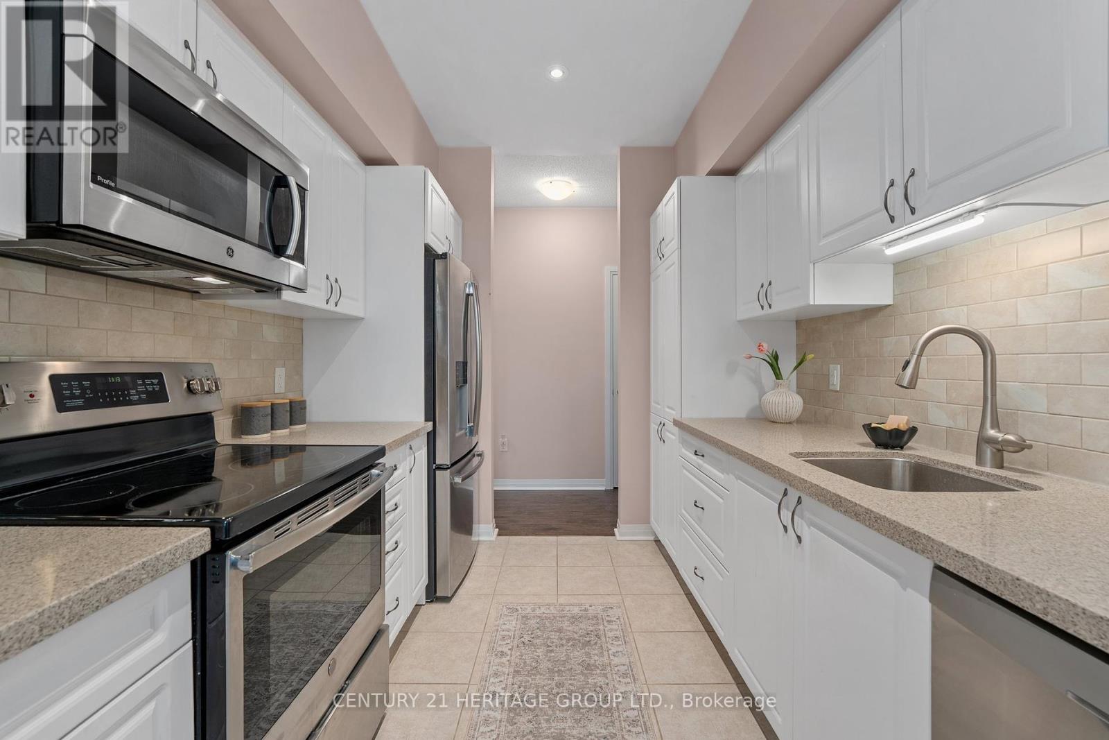 201 - 306 Essa Road, Barrie, Ontario  L4N 9C5 - Photo 12 - S12017937
