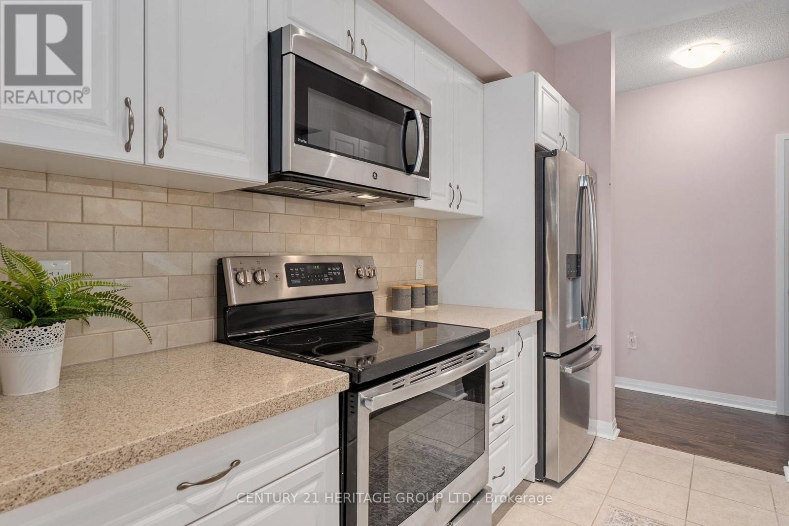 201 - 306 Essa Road, Barrie, Ontario  L4N 9C5 - Photo 13 - S12017937