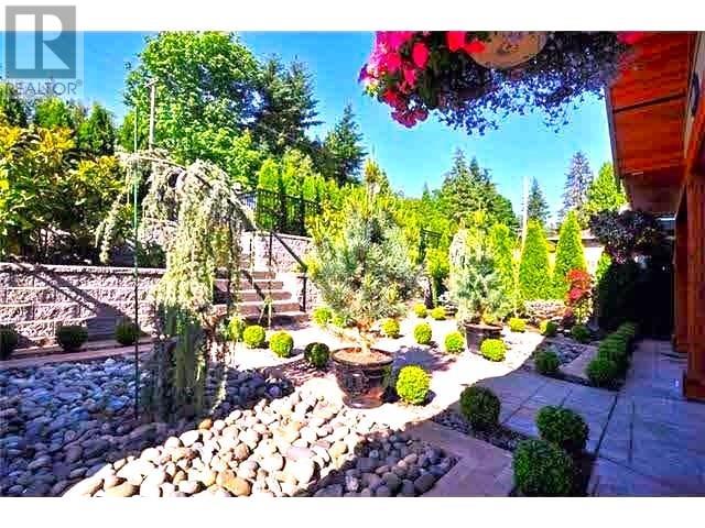 Listing Picture 5 of 31 : 6080 MARINE DRIVE, Burnaby / 本拿比 - 魯藝地產 Yvonne Lu Group - MLS Medallion Club Member