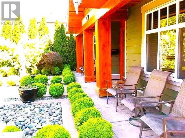 Listing Picture 3 of 31 : 6080 MARINE DRIVE, Burnaby / 本拿比 - 魯藝地產 Yvonne Lu Group - MLS Medallion Club Member