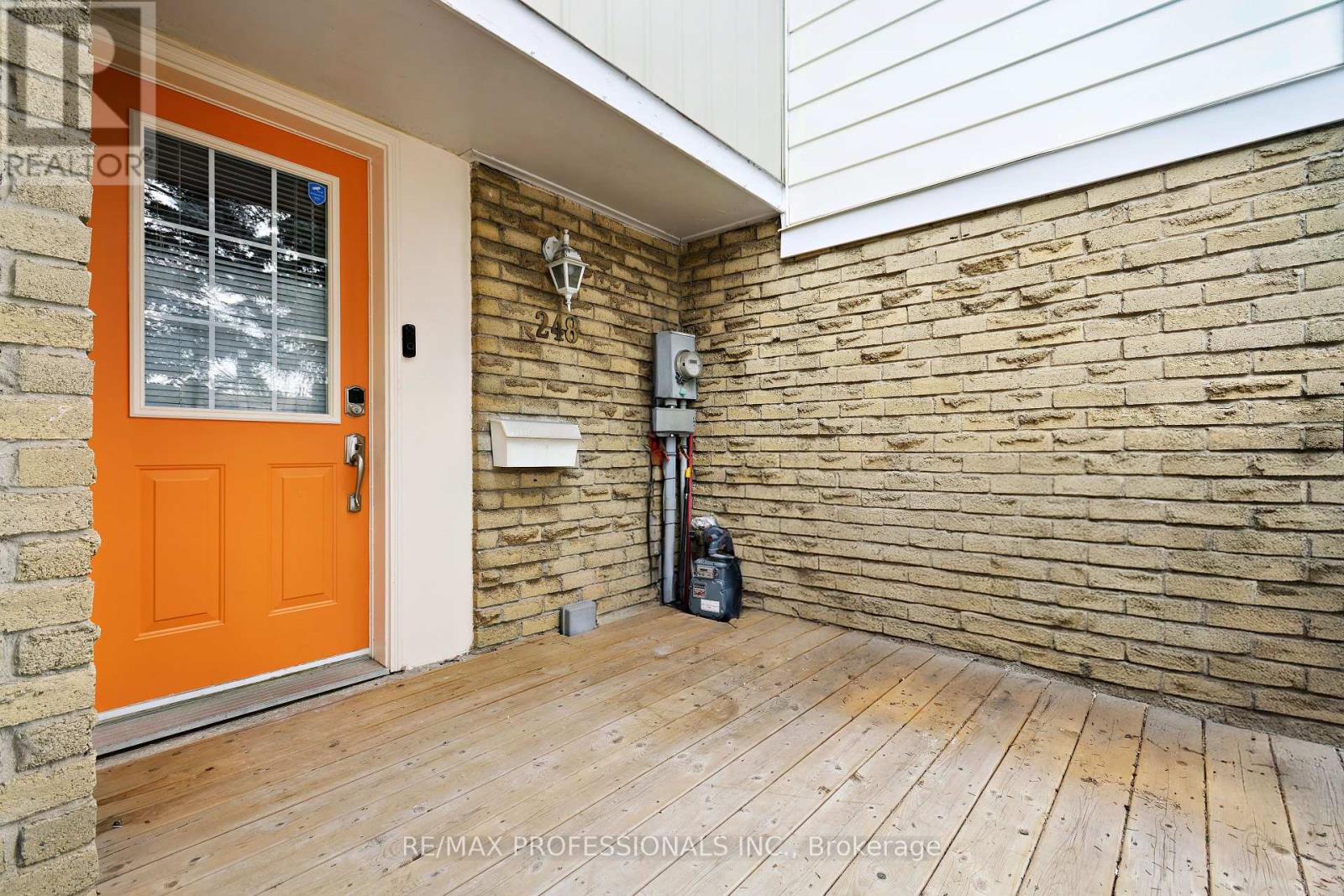 Property at 248 ROYAL SALISBURY WAY image 2