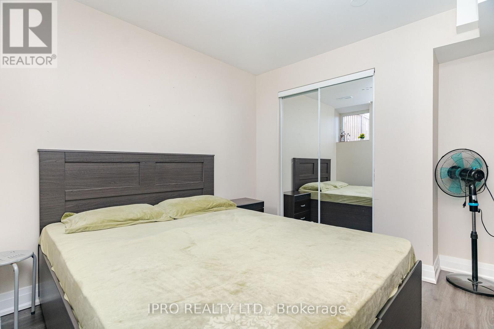 16 Action Drive, Brampton, Ontario  L7A 4X8 - Photo 34 - W12017991