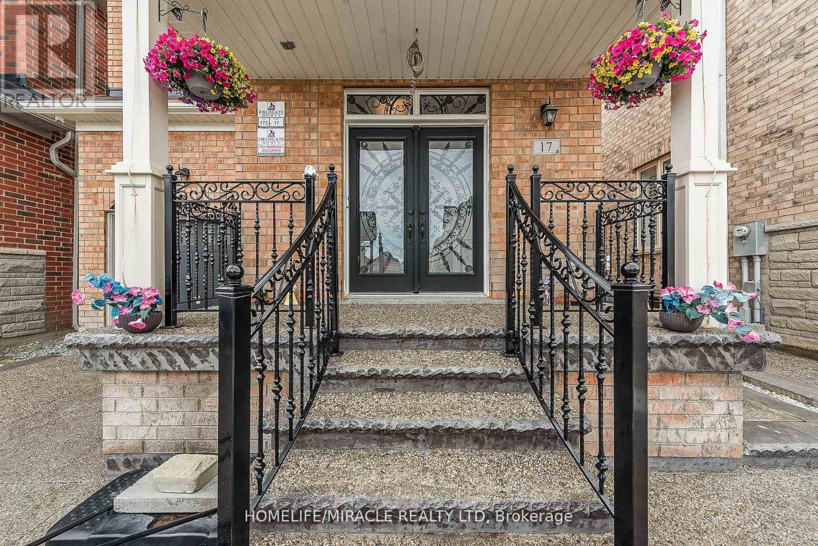 Property at 17 BACHELOR STREET image 4