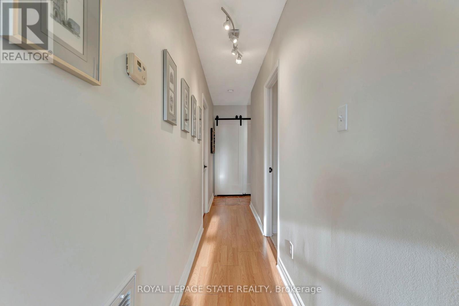 701 - 36 James Street S, Hamilton, Ontario  L8P 4W4 - Photo 14 - X12018010