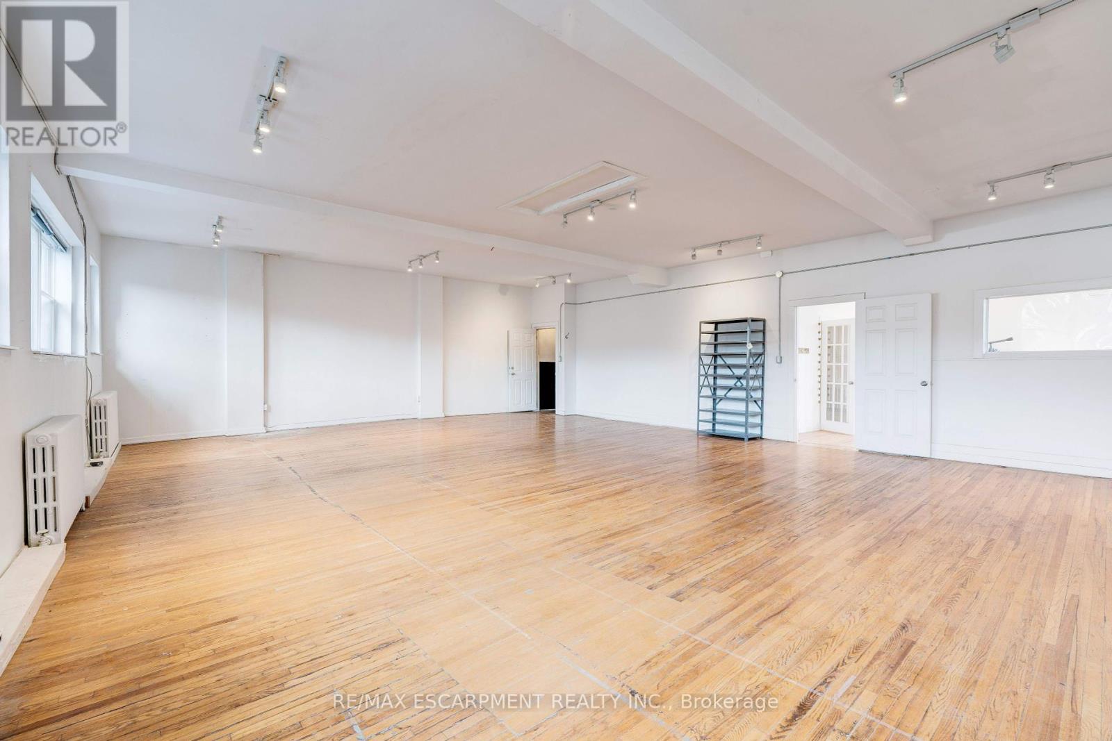 323-327 King Street, Hamilton, Ontario  L8N 1C1 - Photo 32 - X12018037