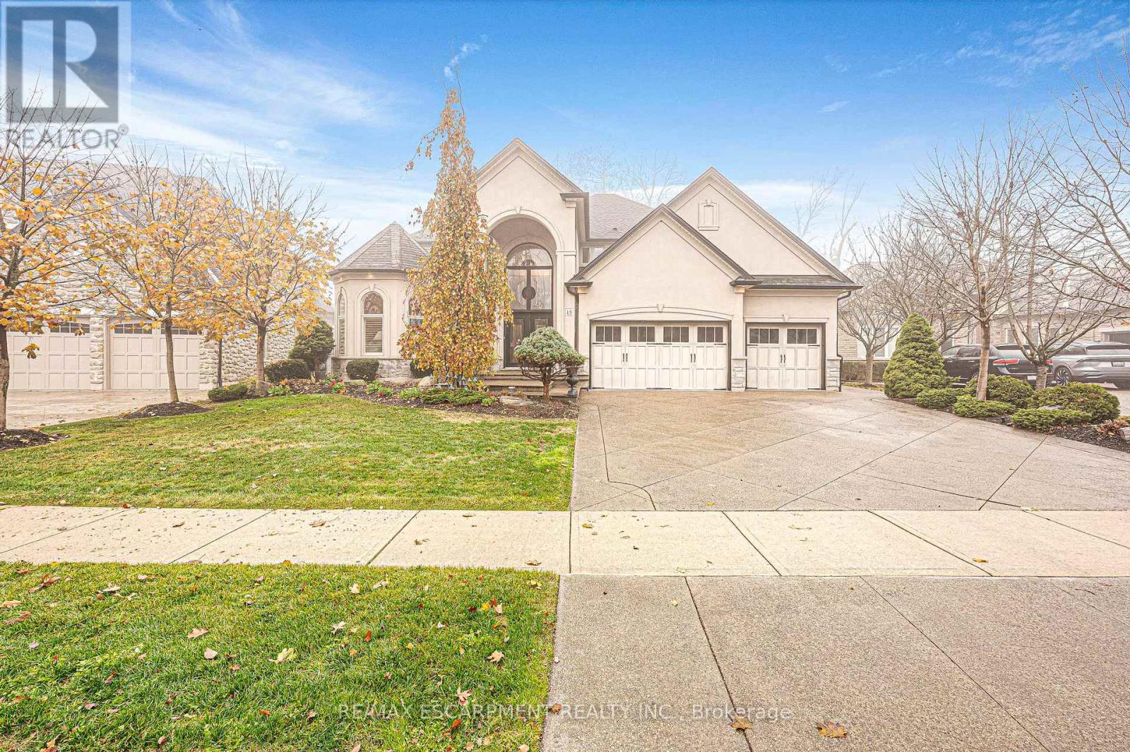 Property at 15 SILVER MAPLE DRIVE image 1