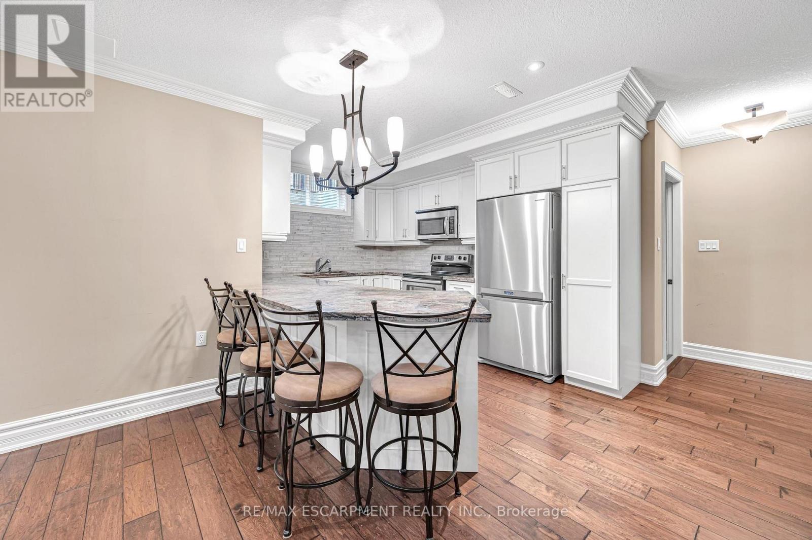 15 Silver Maple Drive, Hamilton, Ontario  L9G 0A1 - Photo 38 - X12018082