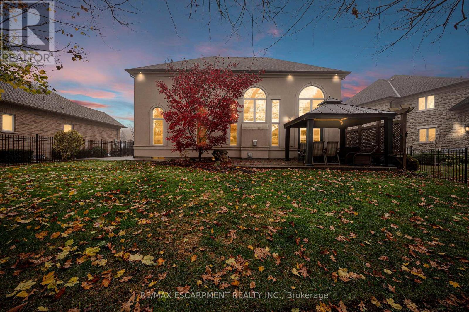 15 Silver Maple Drive, Hamilton, Ontario  L9G 0A1 - Photo 46 - X12018082