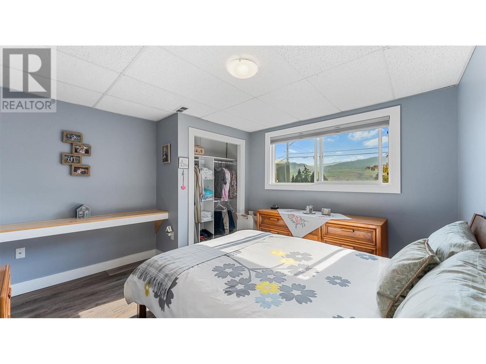 6611 Cameo Drive, Vernon, British Columbia  V1H 1N6 - Photo 32 - 10337752