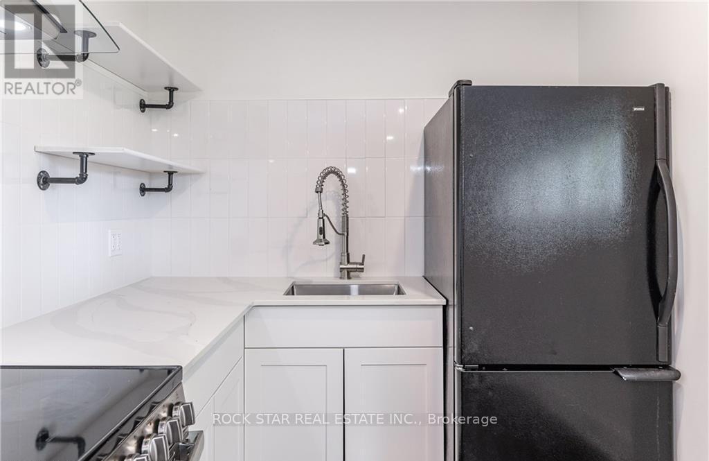 694 Upper Ottawa Street, Hamilton (Hampton Heights), Ontario  L8T 3T6 - Photo 22 - X12004059