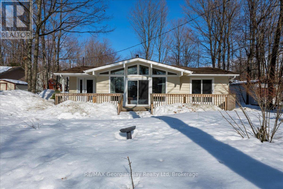 1169 Tiny Beaches Road N, Tiny, Ontario  L9M 1R3 - Photo 2 - S12018181