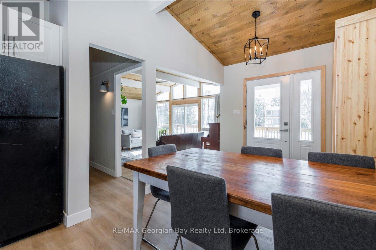 1169 Tiny Beaches Road N, Tiny, Ontario  L9M 1R3 - Photo 8 - S12018181