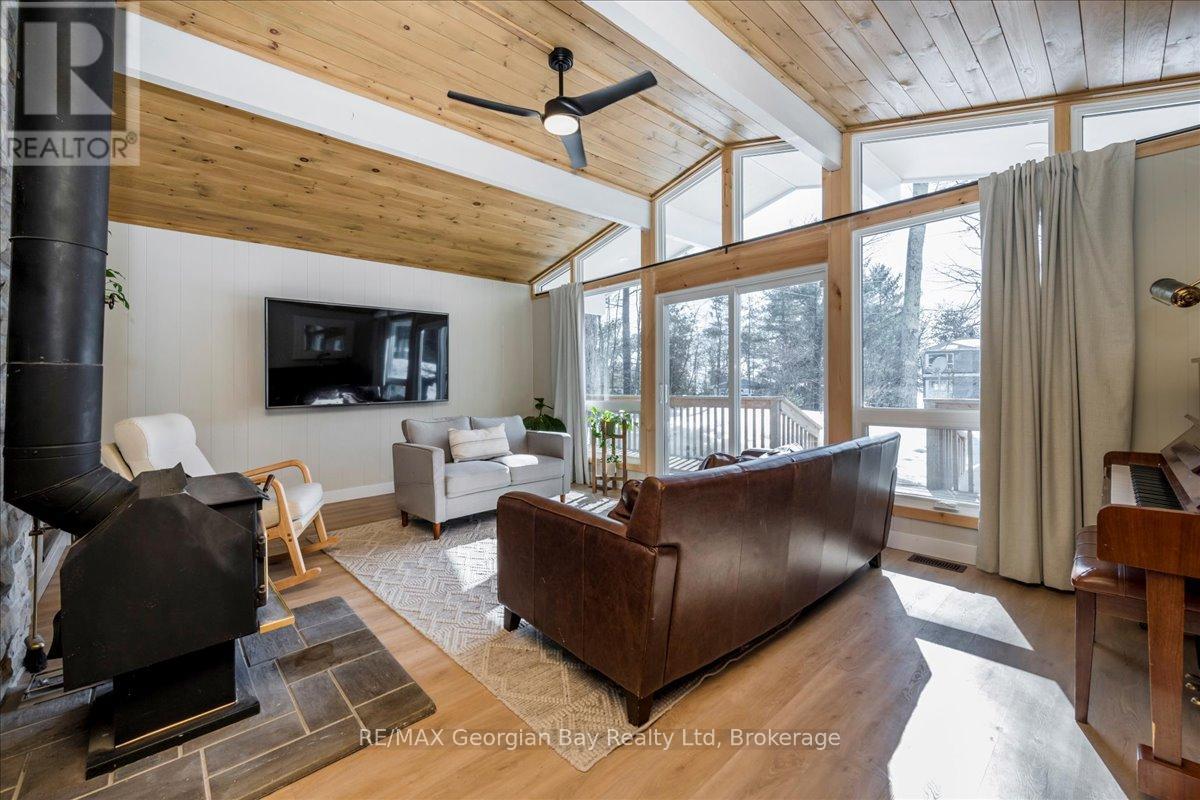 1169 Tiny Beaches Road N, Tiny, Ontario  L9M 1R3 - Photo 9 - S12018181