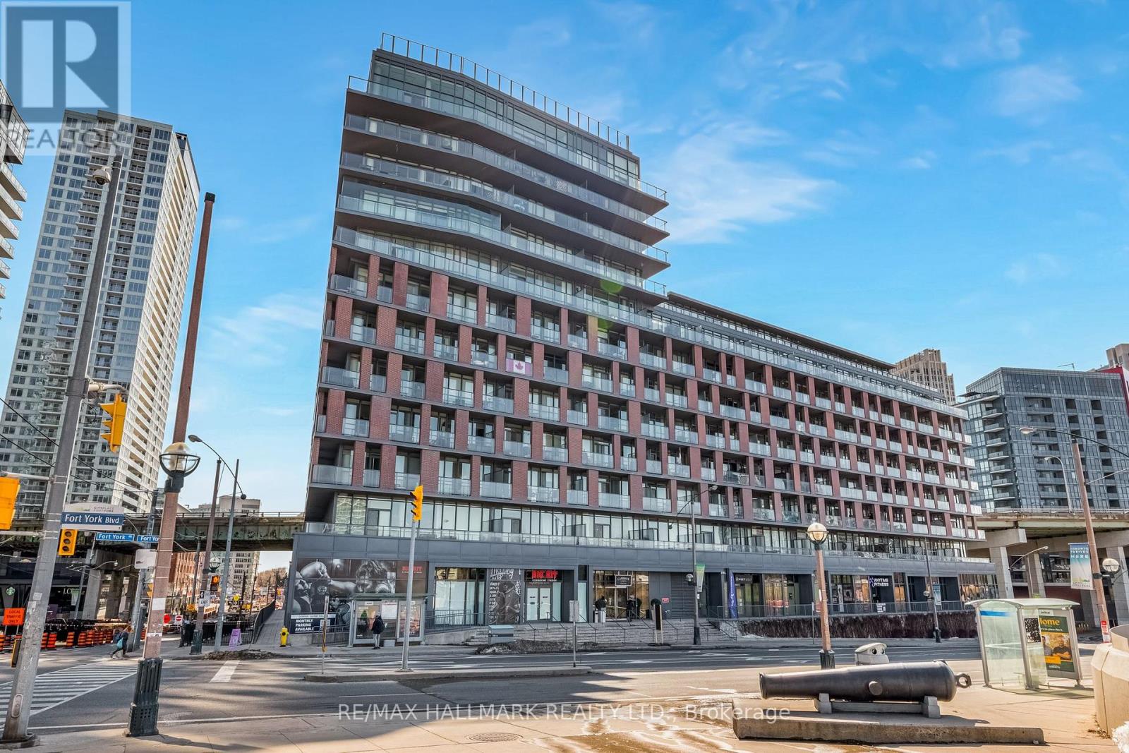 913 - 169 FORT YORK BOULEVARD, Toronto, Ontario