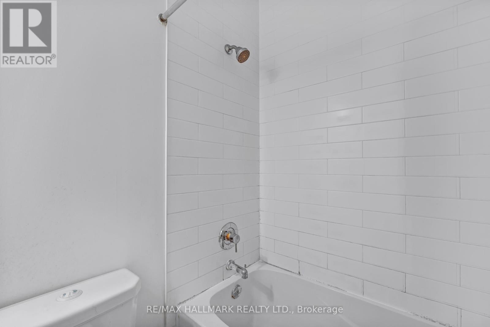 913 - 169 Fort York Boulevard, Toronto, Ontario  M5V 0C8 - Photo 15 - C12018253