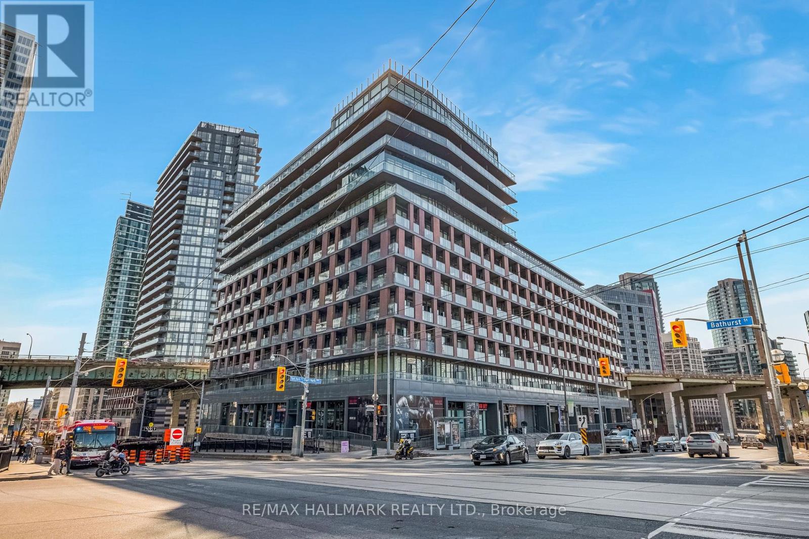 913 - 169 Fort York Boulevard, Toronto, Ontario  M5V 0C8 - Photo 2 - C12018253
