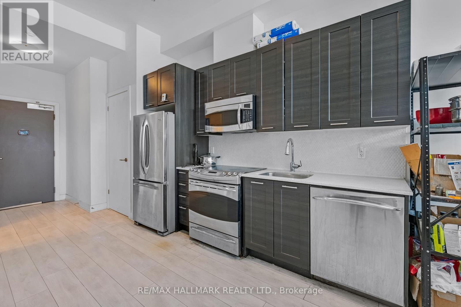 913 - 169 Fort York Boulevard, Toronto, Ontario  M5V 0C8 - Photo 8 - C12018253