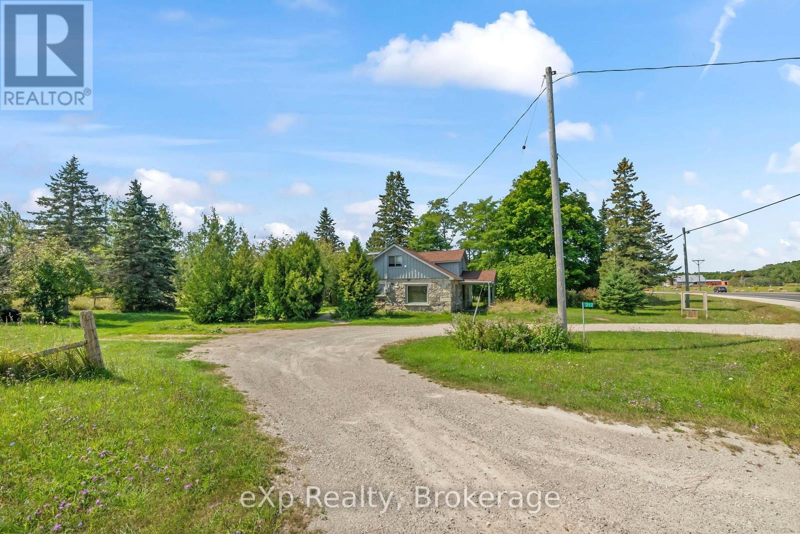 217 Highway 6, South Bruce Peninsula, Ontario  N0H 2T0 - Photo 34 - X12018213