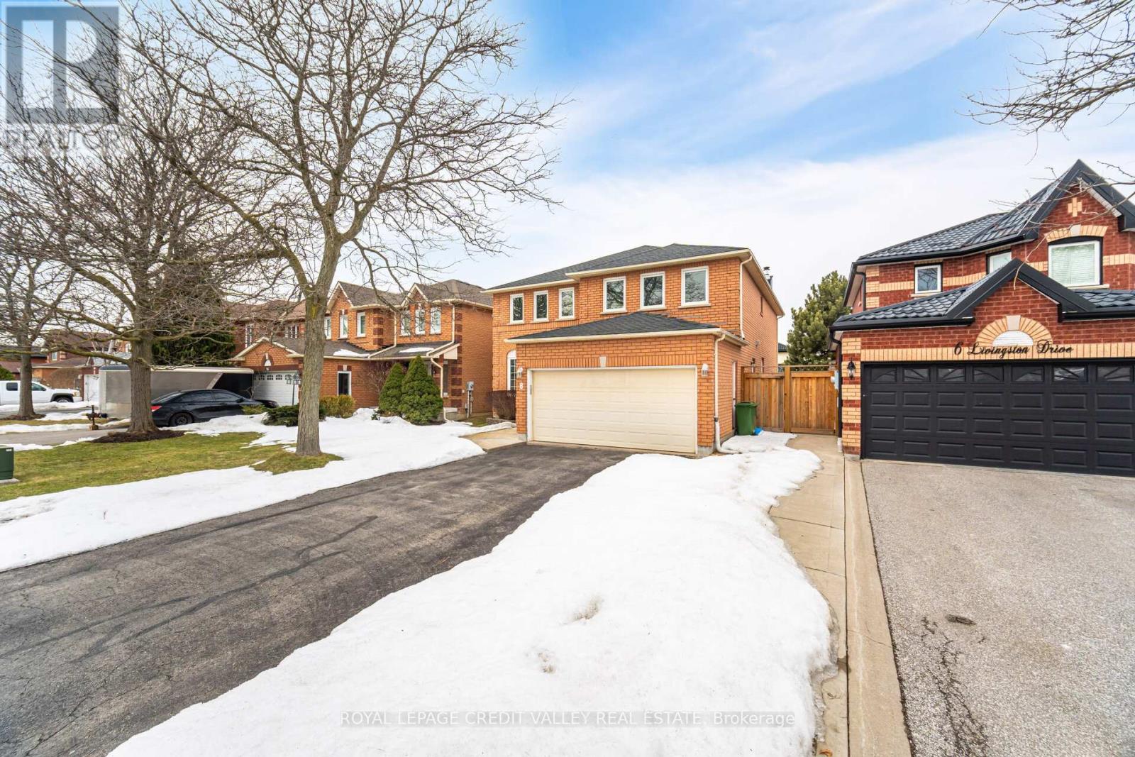 Property at 8 LIVINGSTON DRIVE image 3