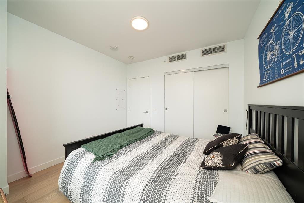 104 15165 Thrift Avenue, Surrey, British Columbia  V4B 0C1 - Photo 7 - R2977291