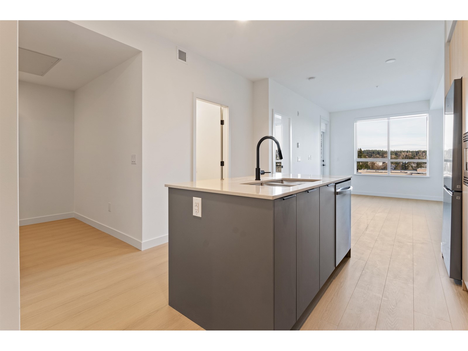 412 13439 94a Avenue, Surrey, British Columbia  V3V 0G9 - Photo 9 - R2977740