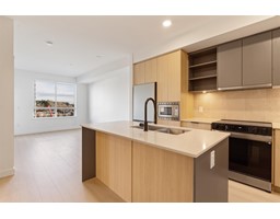 412 13439 94A AVENUE, Surrey, British Columbia