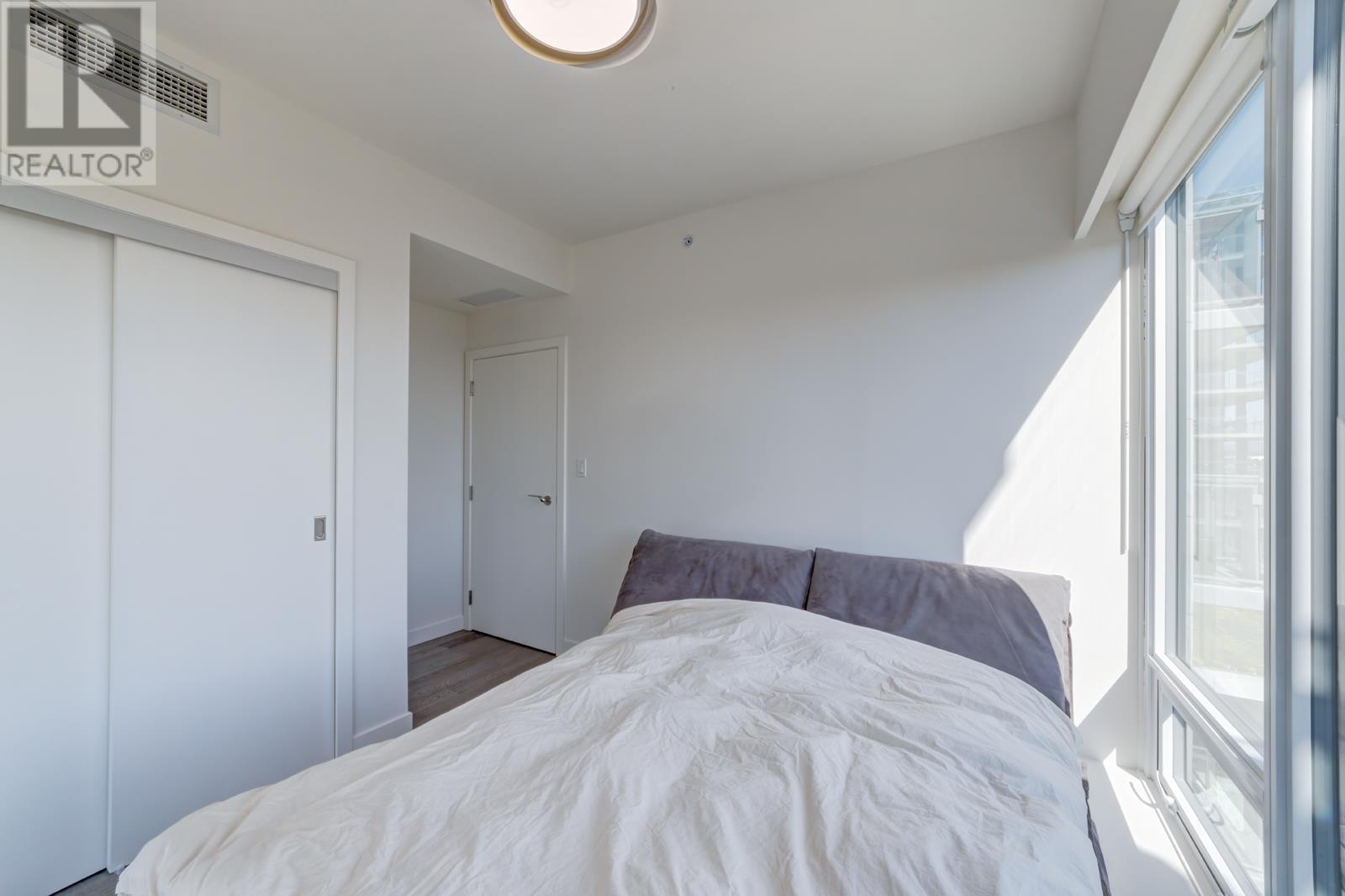 Listing Picture 16 of 40 : 608 6855 PEARSON WAY, Richmond / 烈治文 - 魯藝地產 Yvonne Lu Group - MLS Medallion Club Member