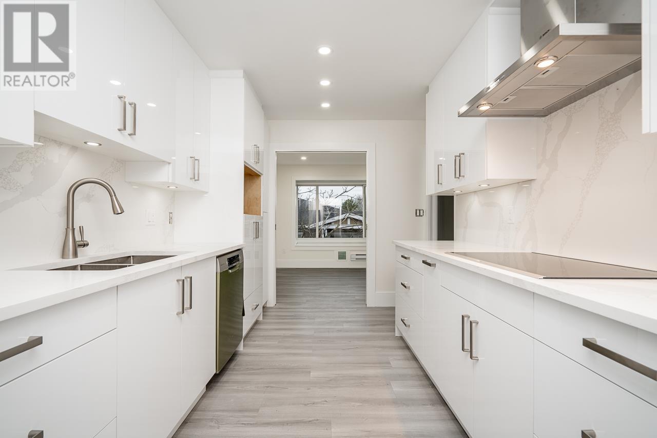 306 5663 Inman Avenue, Burnaby, British Columbia  V5H 2M2 - Photo 14 - R2977734