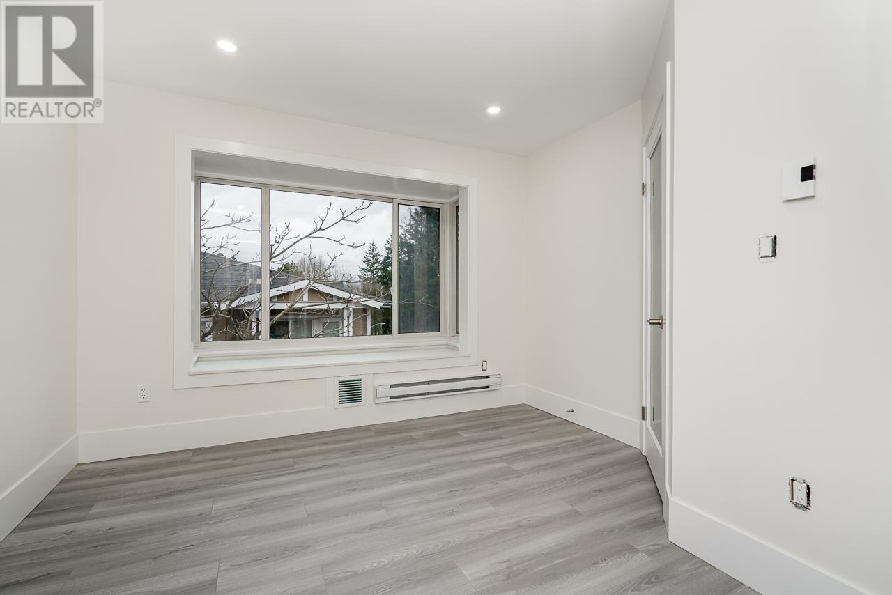 306 5663 Inman Avenue, Burnaby, British Columbia  V5H 2M2 - Photo 16 - R2977734