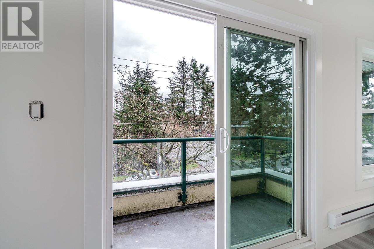 306 5663 Inman Avenue, Burnaby, British Columbia  V5H 2M2 - Photo 31 - R2977734