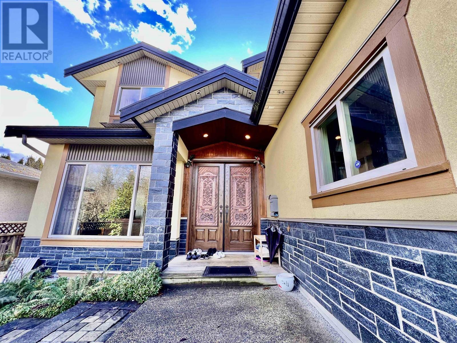Property at 7994 ELWELL STREET image 3