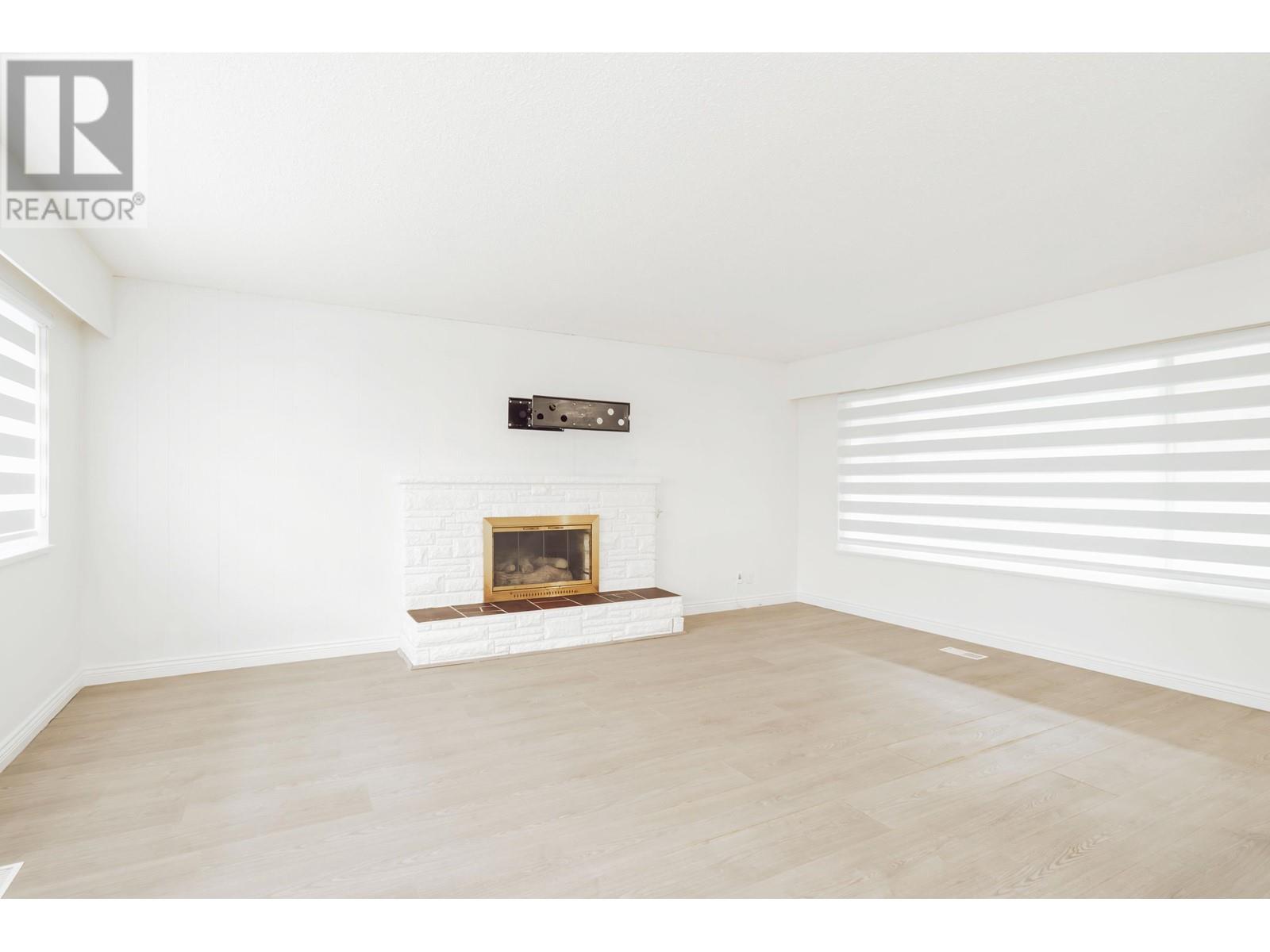 85 Warrick Street, Coquitlam, British Columbia  V3K 5L3 - Photo 6 - R2977700