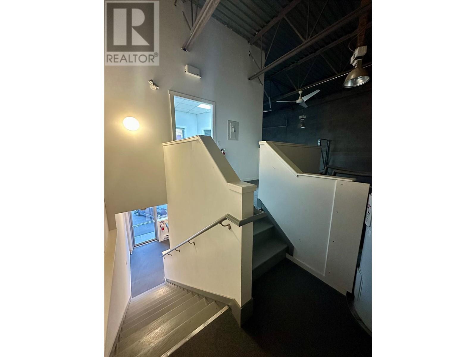 Property at 737 Stremel Road Unit# 18 image 4