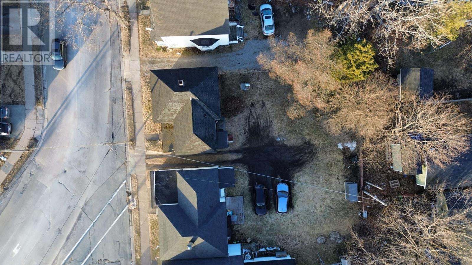 332 Townsend Street, Sydney, Nova Scotia  B1P 5G2 - Photo 4 - 202504845