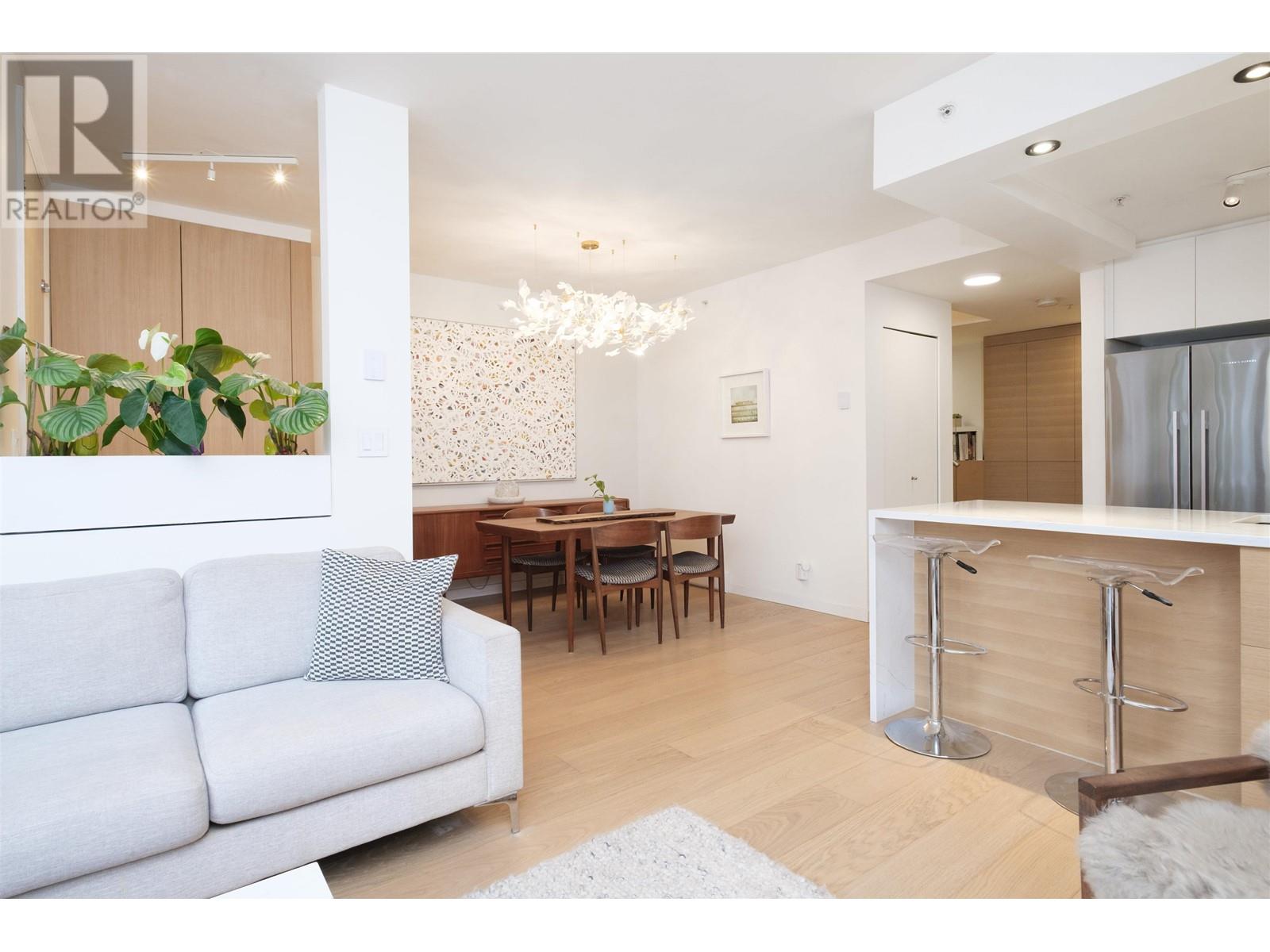 Listing Picture 7 of 20 : 2287 W 12TH AVENUE, Vancouver / 溫哥華 - 魯藝地產 Yvonne Lu Group - MLS Medallion Club Member