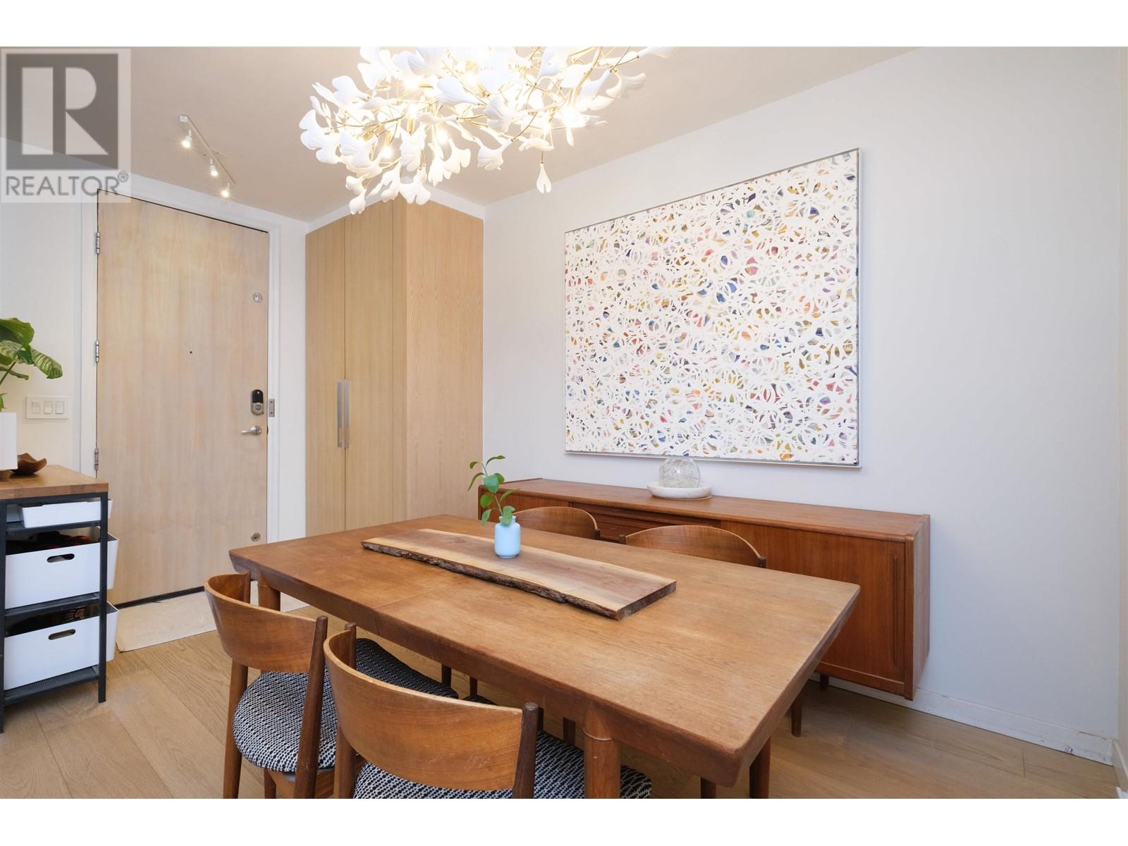 Listing Picture 8 of 20 : 2287 W 12TH AVENUE, Vancouver / 溫哥華 - 魯藝地產 Yvonne Lu Group - MLS Medallion Club Member