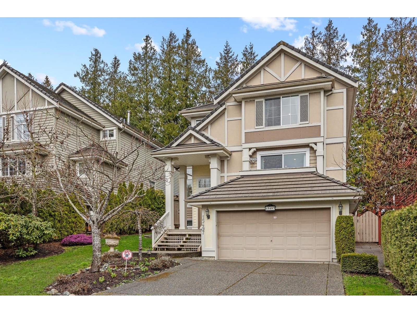 Property at 15497 ROSEMARY HEIGHTS CRESCENT image 1