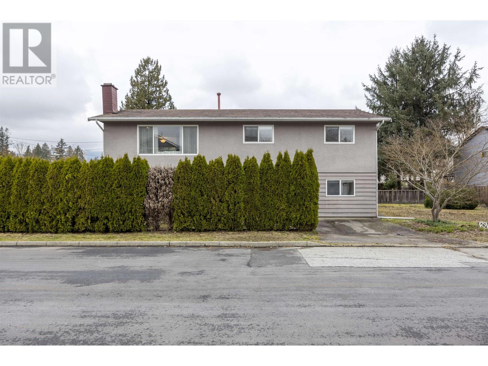 Property at 2429 CHILCOTT AVENUE image 1