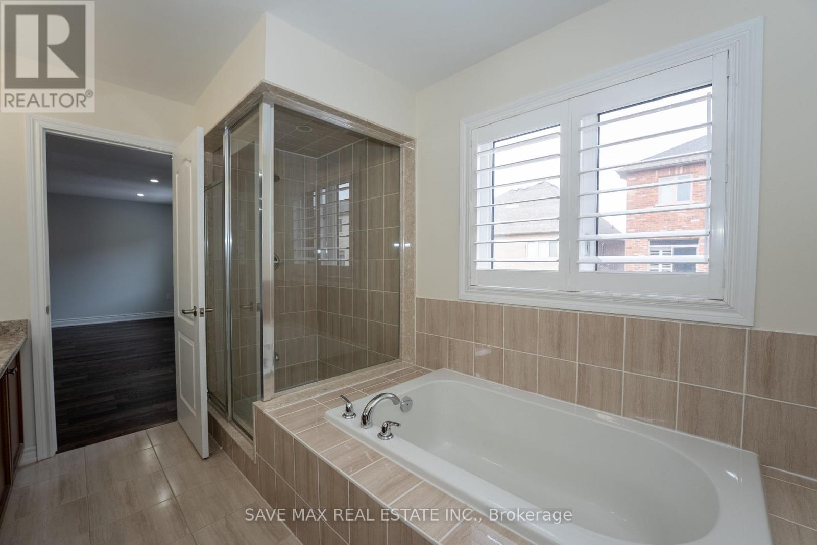 36 Roulette Crescent, Brampton, Ontario  L7A 4R6 - Photo 24 - W12018333