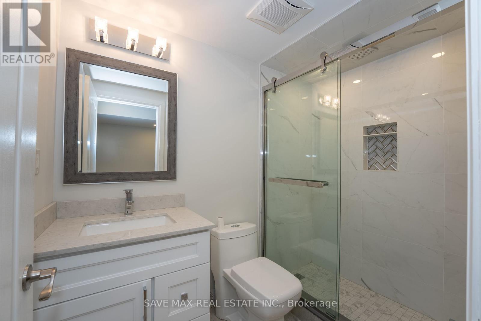 36 Roulette Crescent, Brampton, Ontario  L7A 4R6 - Photo 42 - W12018333