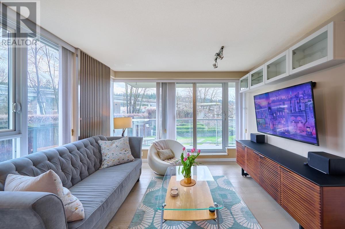 301 651 Nootka Way, Port Moody, British Columbia  V3H 0A1 - Photo 2 - R2976549